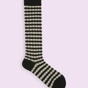 チェック柄ハイソックス